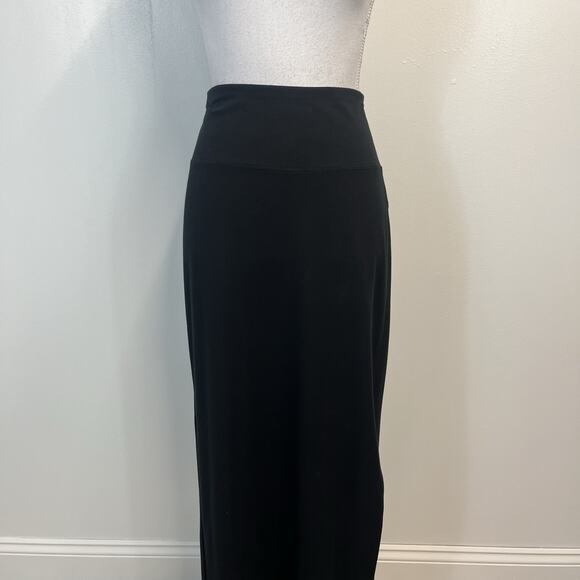 J. Jill Wearever Skirt Womens sz M Black Long Straight Stretch Jersey Smooth Fit - Picture 2 of 7